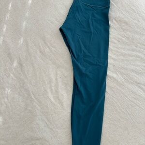 Lululemon Athletica Blue Leggings
L 28